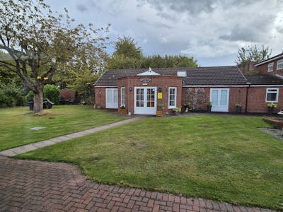 Beechwood Cancer Care Centre, Chelford Grove, Stockport, D1 (Non Residential Institutions) / Office / Residential For Sale - 20250901_152658.jpg