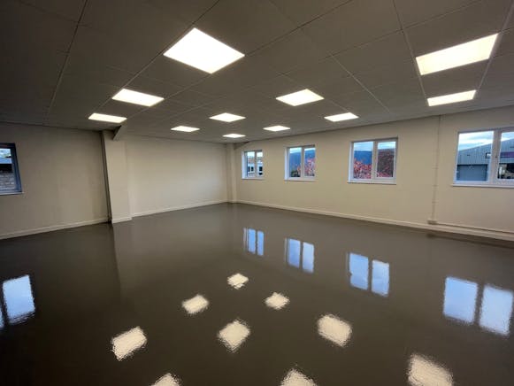 Unit 20 Athena Avenue, Elgin Industrial Estate, Swindon, Industrial To Let - 7.jpg