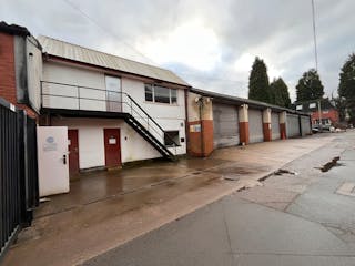 206-208 Bellingdon Road, Chesham, Development / Industrial For Sale - IMG_3109.JPEG