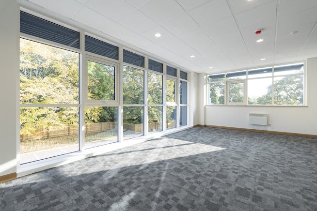 Intec Business Park, Wade Road, Basingstoke, Industrial To Let - IW121025CA1371.jpg