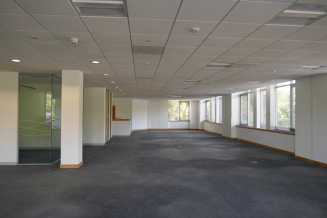 Ground Floor, Langlands House, Harlow, Offices To Let - P1000668.JPG