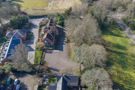 Four Chimneys, Winton Close, Winchester, Investment / Leisure / Residential / Retail For Sale - 13-Four_Chimneys_Winton_Close_SO22.jpg
