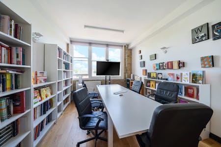 Unit 11, Shepperton House, London, Office Lease Assignment - 1312080236852aa662a619ARW1.jpg