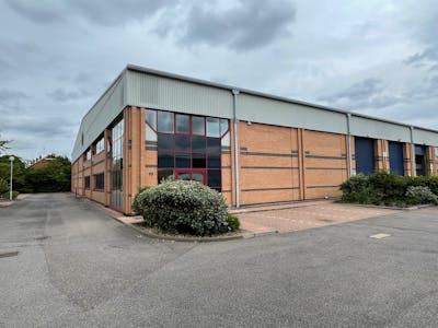 Unit 10, The Arena, Enfield, Industrial/Logistics To Let - IMG_6267.jpeg