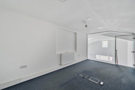 Unit 5, Eastbury Road, London, Industrial/Logistics To Let - 1273136 7.jpg