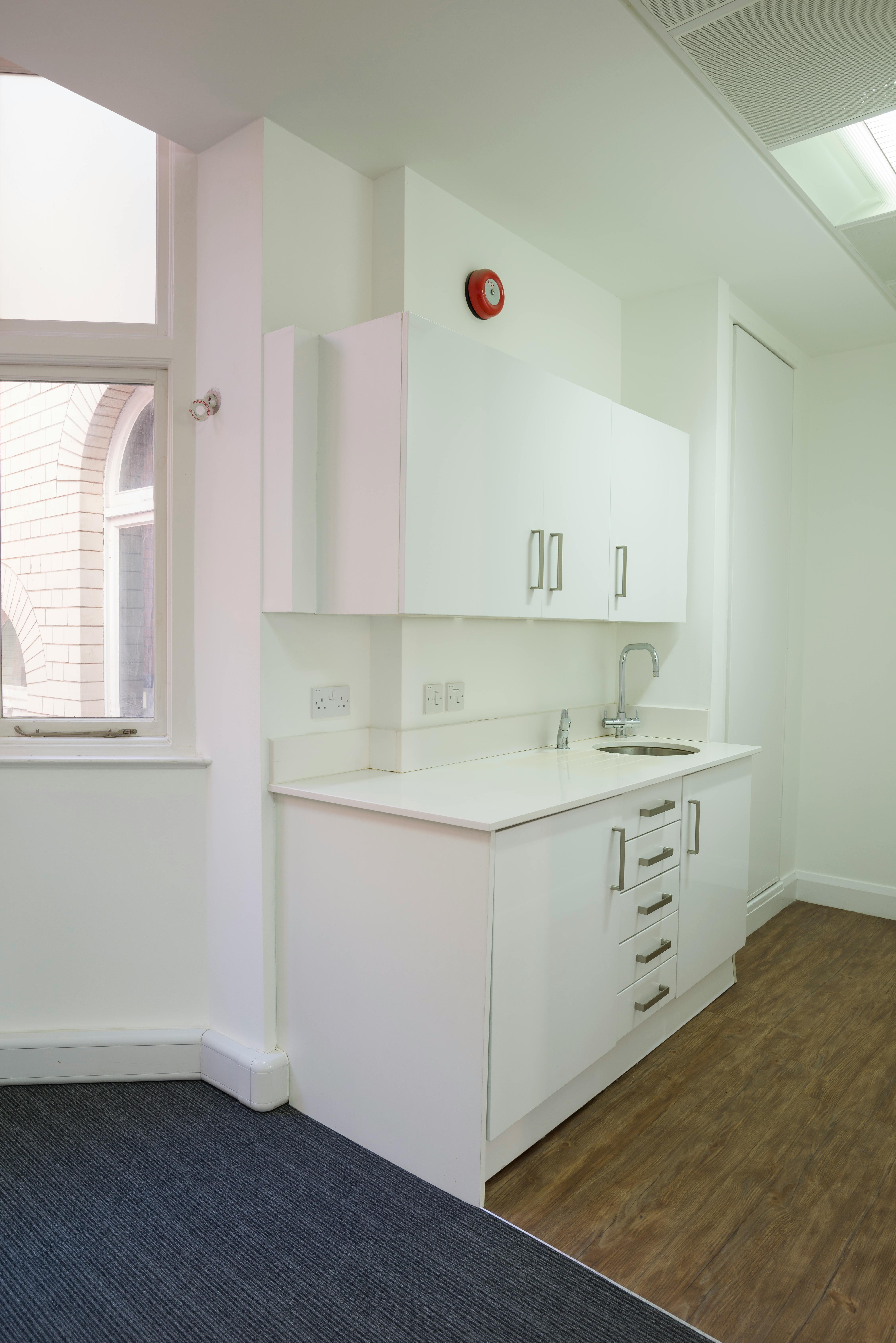 Office in Birmingham - photo 4