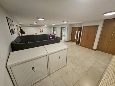 6 Oxford Place, Manchester, Office To Let - 20251107_112518.jpg