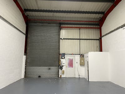 Unit 6, Queens Court, Bridgend, Industrial To Let - IMG_2321.JPG