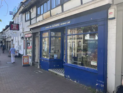 4A High Street, East Grinstead, Retail To Let - WEB FRONT IMG_0424.JPG