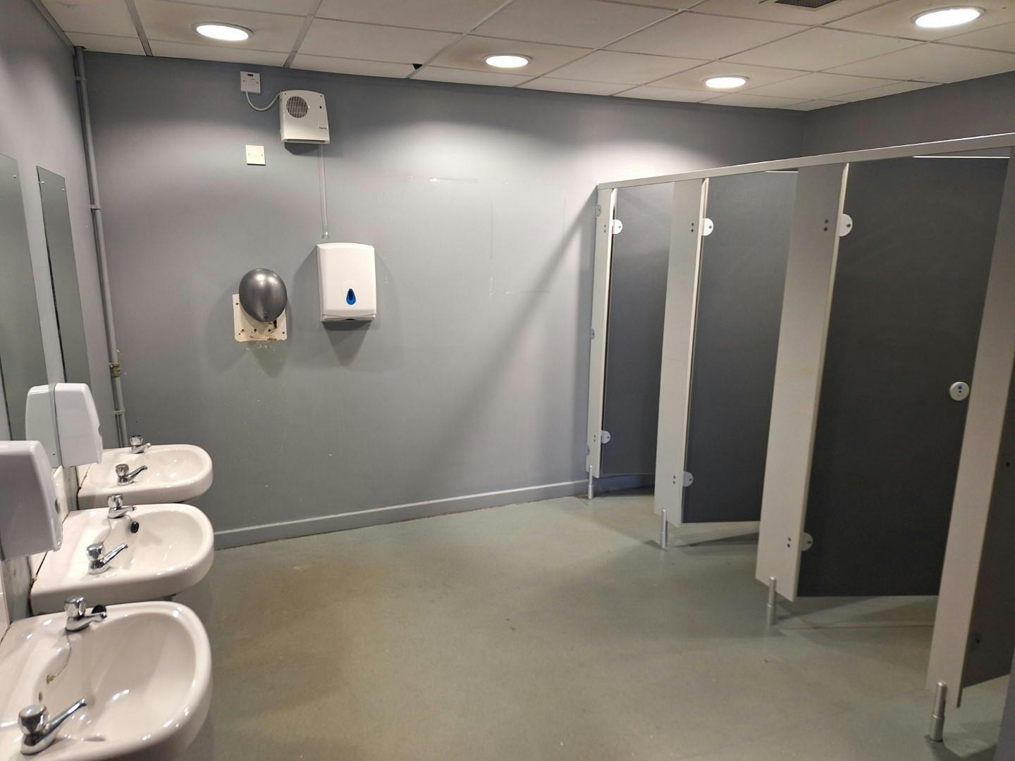 Office in Manchester - photo 4