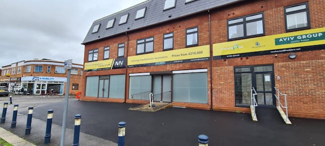 Ground Floor Retail Unit, Aviv Place, 244 Station Road, Addlestone, Investments / Retail For Sale - 2.jpg