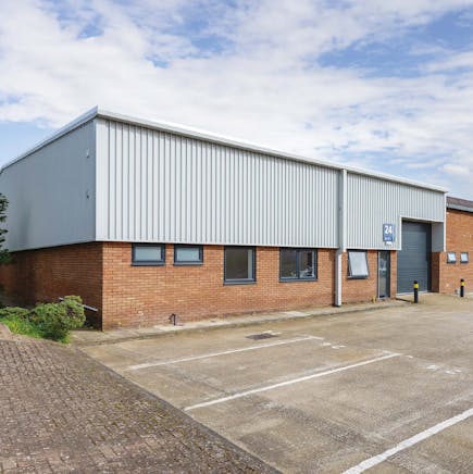 Unit 24 Barwell Business Park, Leatherhead Road, Chessington, Industrial To Let - Unit 24 Barwell 1.jpg