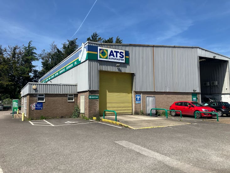 Former ATS Centre, Eastleigh, Industrial For Sale - ca8b662c-2e07-46a5-a94e-24efe4ac26ab.JPG