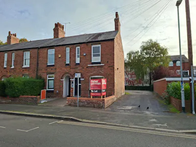 31 Tatton Street, Knutsford, Residential / Retail To Let - Media (9).jpg