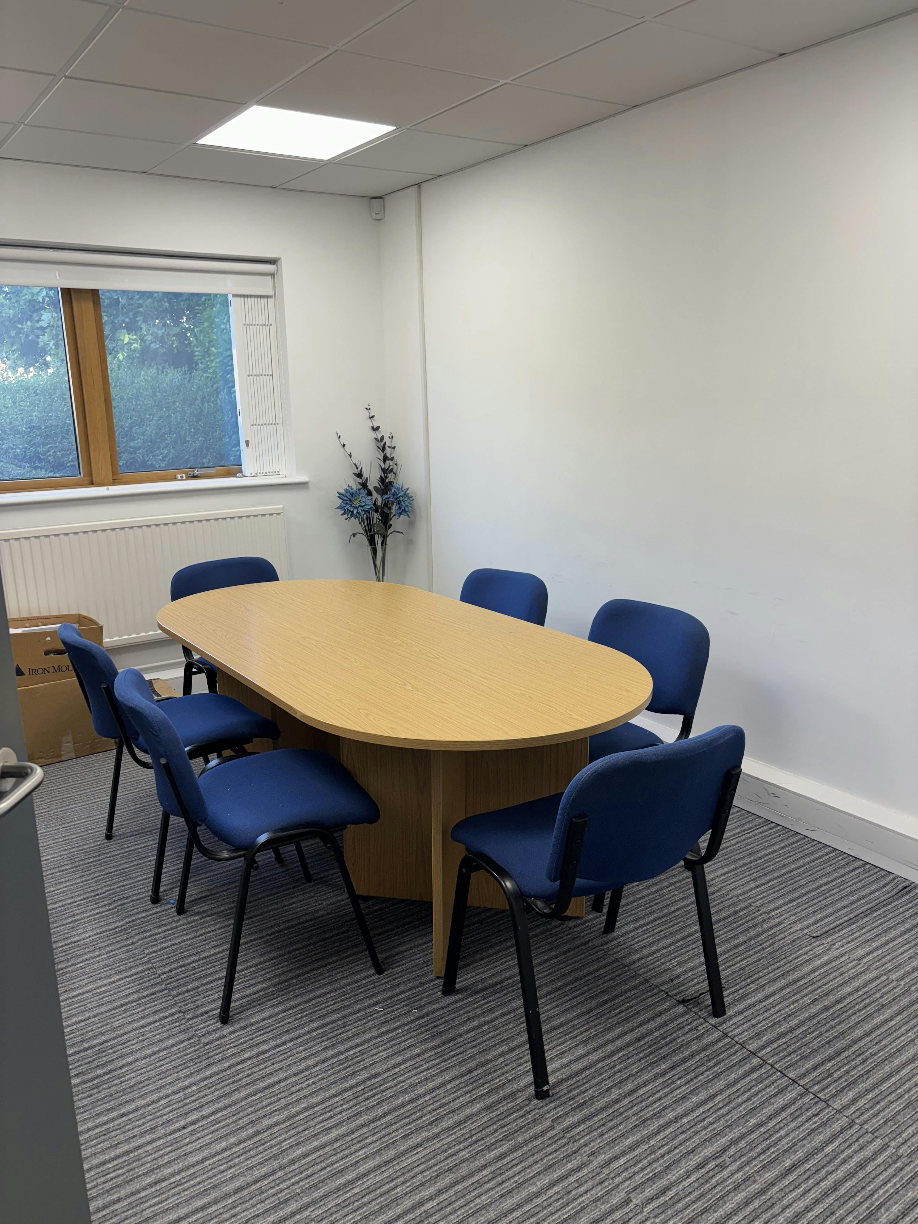 Unit 4, Pavilion Business Park, Leeds, Offices To Let - IMG_2439.jpg