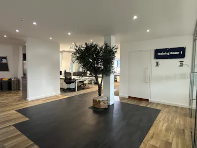 Building 300, Trinity Park, Bickenhill Lane, Solihull, Office To Let - IMG_0708.JPG