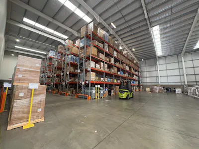 Unit 3 Aston 41, Aesop Business Park, Aston Clinton, Distribution Warehouse / Industrial / Retail / Trade / Warehouse / Industrial / Warehouse Lease Assignment - Aesop Business Park.jpg