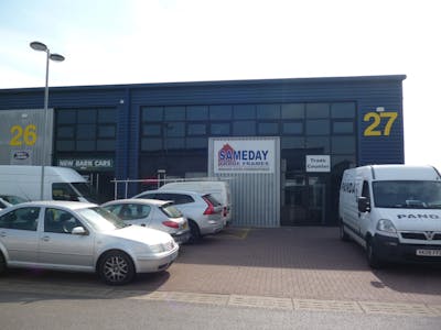 Neptune Business Centre, Cheltenham, Industrial/Logistics To Let - Neptune Business Centre, Cheltenham GL1