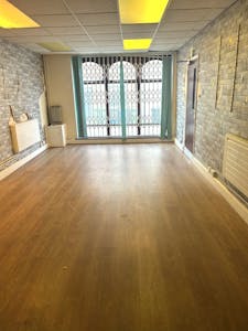 36 Worcester Street, Kidderminster, Office / Retail To Let - p3.jpg