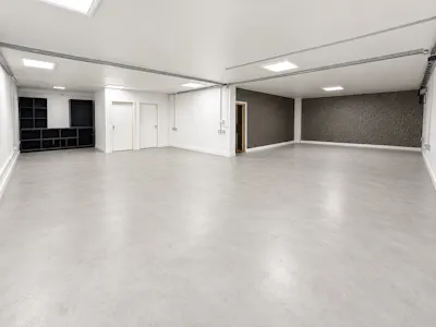 7 Eldon Way Industrial Estate, Hockley, Industrial To Let - Image 1