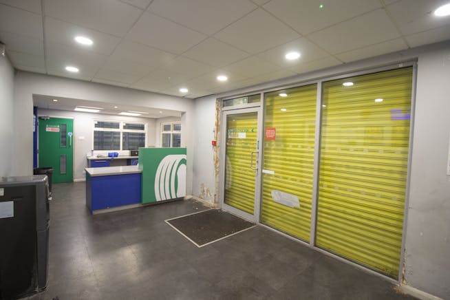 151-153 Acton Lane, Park Royal, Open Storage / Trade Counter / Showroom / Industrial / Warehouse To Let - 10.jpg