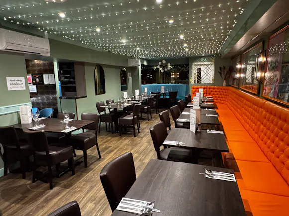 Fully Fitted 40 Cover Restaurant & Take Away Business in Newton Mearns, 108 Ayr Road, Glasgow For Sale - IMG_8134.jpg