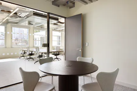 1 Oliver's Yard, London, Office To Let - 3rd Floor