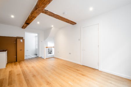 46 Crispin Street, London, Retail To Let - Crispin St 46  Low Res 27.jpg