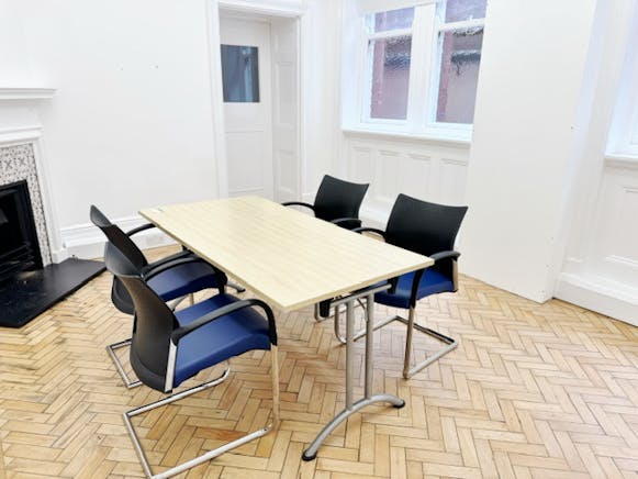 Staple Inn Buildings, London, Offices To Let - thumbnail_IMG_6635.jpg