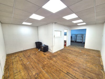 3b, Hallam Mill, Stockport, Industrial/Logistics To Let - 20250703_121624.jpg