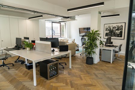 17-19 Foley Street, London, Office To Let - DSC02061.jpg