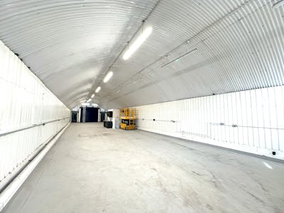 Arch 179 Hercules Road, Waterloo, Waterloo, Industrial / Office To Let - Internal iii.jpg