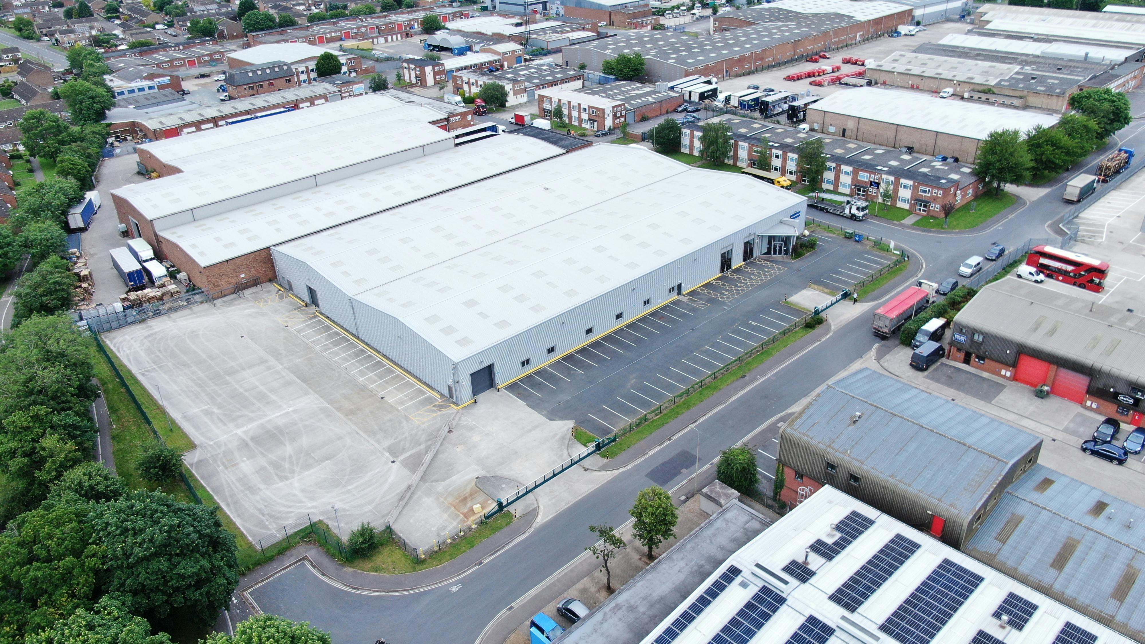 Murdock House is situated in a secure and gated self-contained site, together with substantial car parking and yard areas. The building provides Quality Production, Logistics or Research and Development accommodation, including a 34% office content. The unit has a clear internal height of 4.85m, an internal eaves height of 5.86m and a height to underside of roof to steel of 4.83m. The property also benefits from 2 roller shutter doors (width: 3.62m x height: 4.94m and width: 3.20m x height: 3.51m). The site has capacity for 60+ car parking spaces.