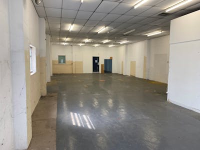 4-6 Denmark Street, Milton Keynes, Industrial / Trade Counter / Warehouse To Let - 07.jpg