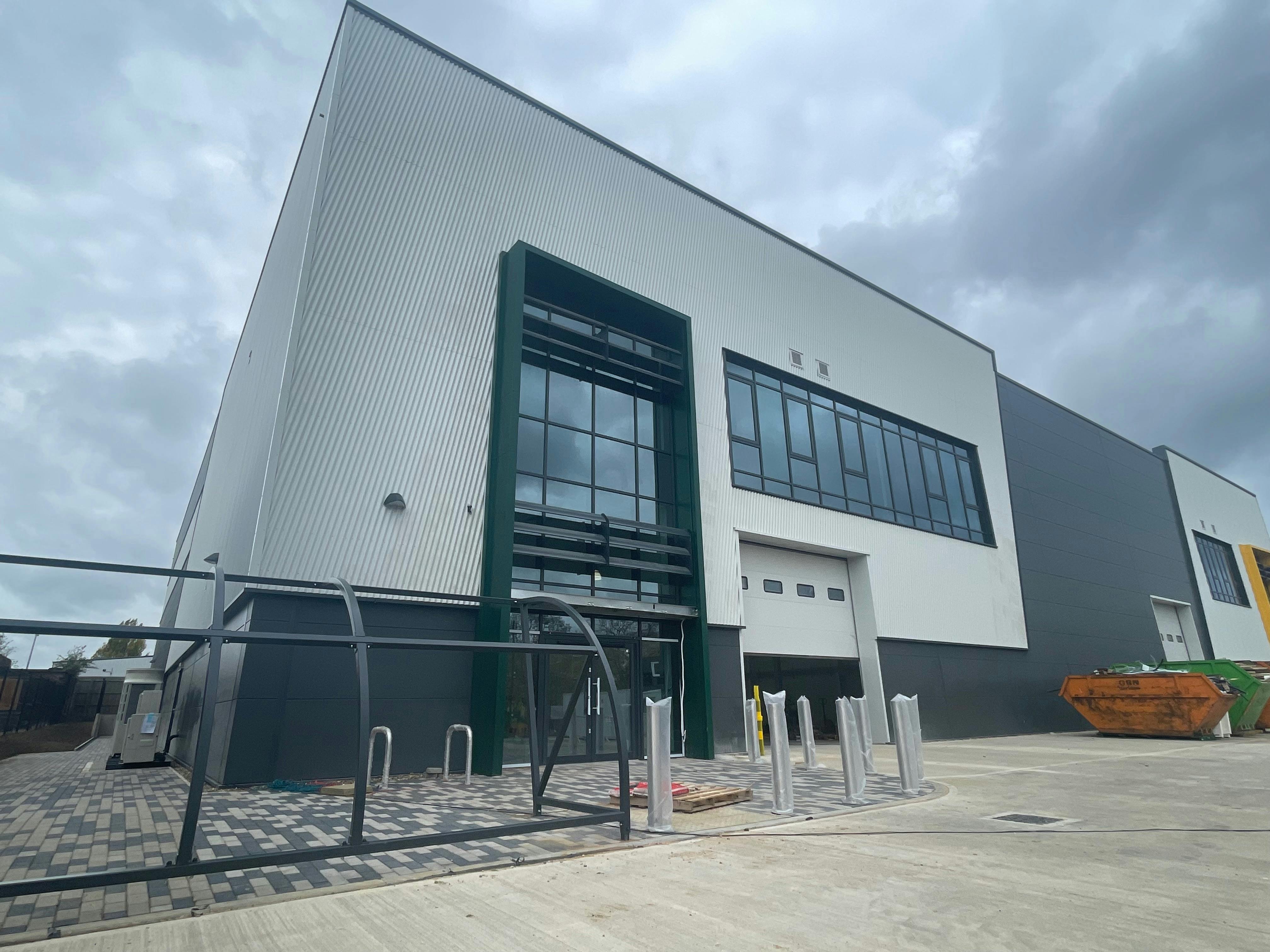 INTER, Tewin Road, Welwyn Garden City, Hertfordshire, Warehouse & Industrial To Let - IMG_2298.jpeg