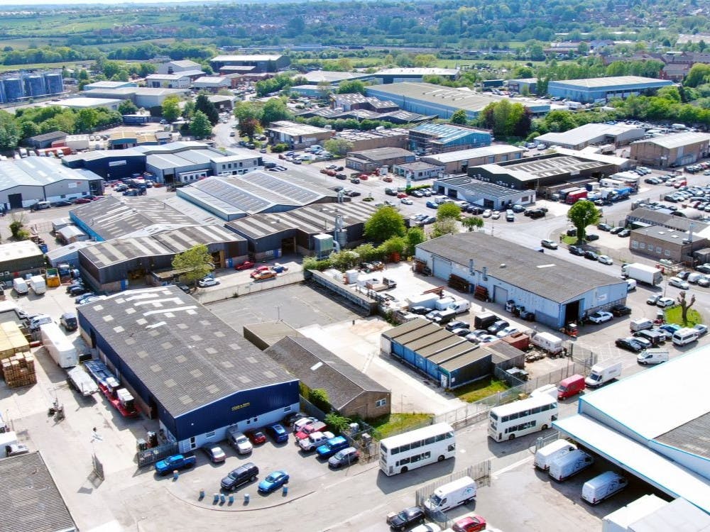 7a Thorpe Drive, Banbury, Industrial / Open Storage To Let - DJI_0670.JPG