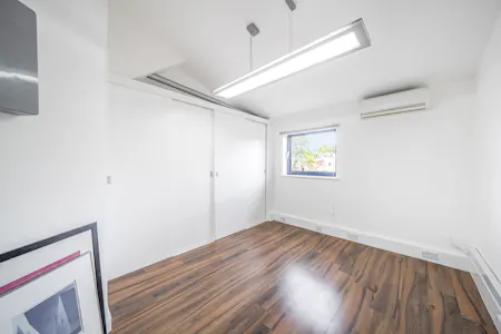 18 Linen House, London, Office To Let - 1528024 (11).jpg