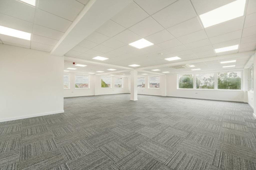 Office in Portsmouth - photo 4