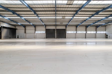 Unit 4, Brick Knoll Park, St Albans, Industrial/Logistics To Let - Brick_Knoll_Pk_Unit 4_060.jpg