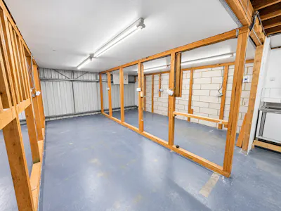 Unit H, Enterprise Centre, Basildon, Industrial To Let - Warehouse