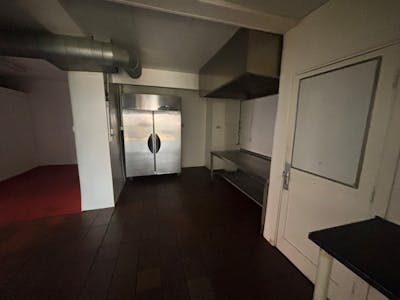 2 London Road, Waterlooville, Investment / Office / Retail For Sale - IMG_5061.JPEG