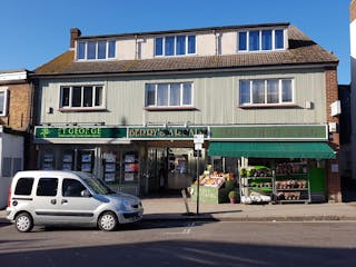 Shop 4 Berry's Arcade, Rayleig, Retail To Let - 20190128_132229.jpg