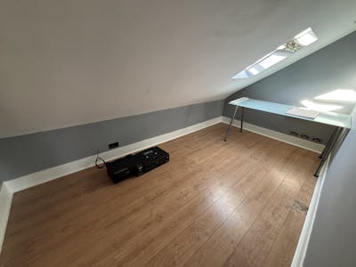 170 Old Shoreham Road, Hove, Retail To Let - IMG_7245.JPG