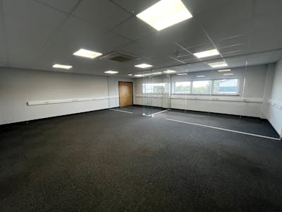 Unit 16 Stirlin Business Park, Lincoln, E (Commercial / Business / Service) To Let - 4.jpg