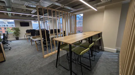 Suite 5B, Centurion House, Manchester, Office Lease Assignment - Office 4.jpg