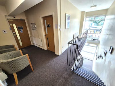 Office 4, Second floor, Rohans House, Stockport, Office To Let - 20250912_125640.jpg