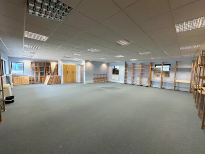 Unit 21 Oliver Business Park, Park Royal, Industrial / Office To Let - 20260817_140231083_iOS.jpg