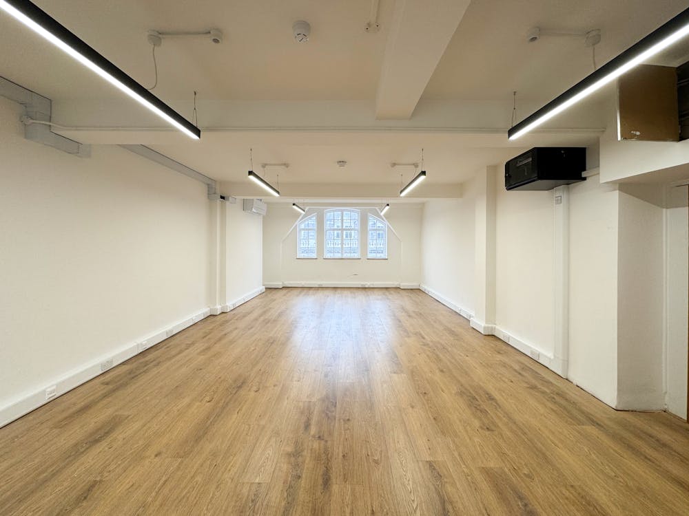 63-64 Margaret Street (4th Floor West) - edit3.jpg