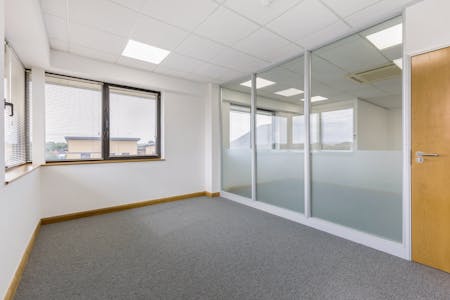 Unit 2, Bell Business Park, Aylesbury, Office To Let - 96419_2BellBusinessParkSmeatonClose  38.jpg