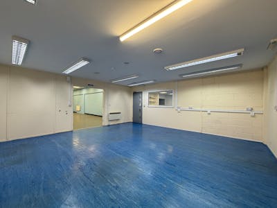 Units 7D & E, Dalgety Bay, Industrial/Logistics / Office To Let - IMG_0589.JPG